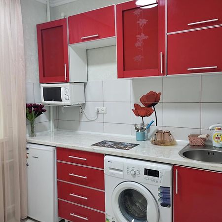 Apartmán Ahmetova 4 30 Almaty Exteriér fotografie